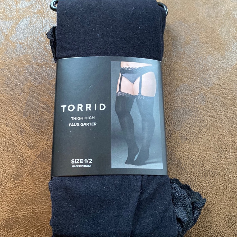 Torrid Garter Set